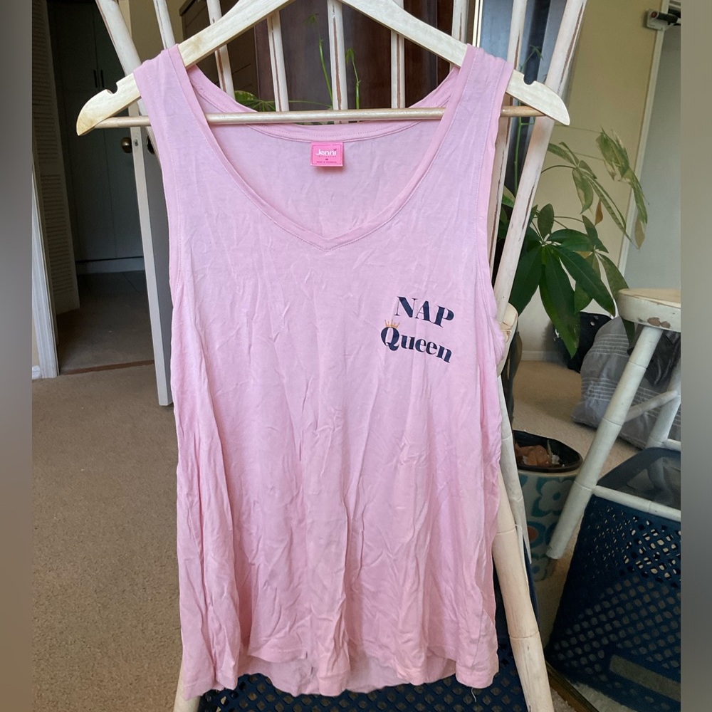 Woman’s Sleep Shirt